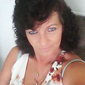 Meet your Posher, Brenda